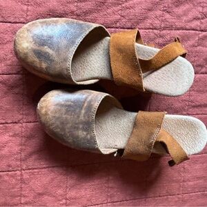 Free People Brown Mules with Modern Minimalist Design